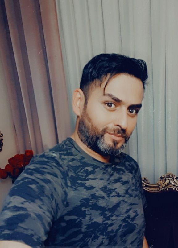 کوروش نیاسری