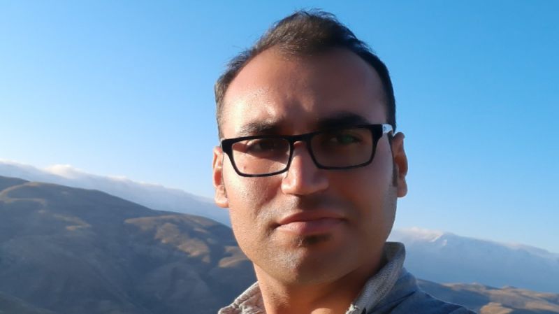 حسین صلاحی