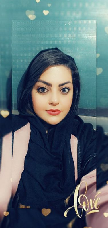سارا اکبری