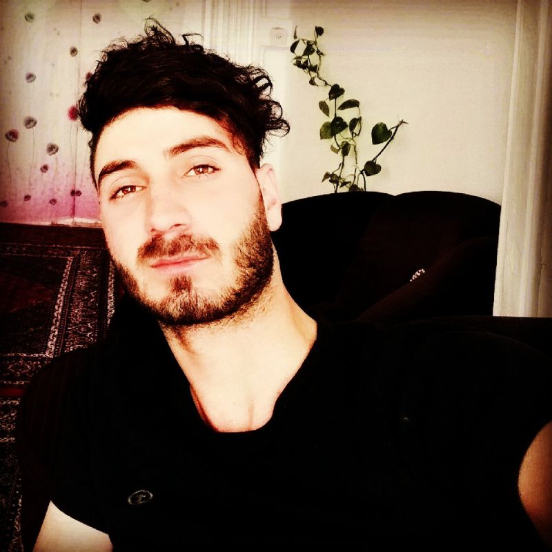 یونس فرضعلیزاده