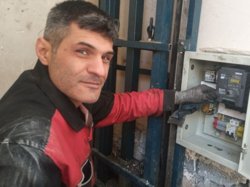 مصطفی اوشانی