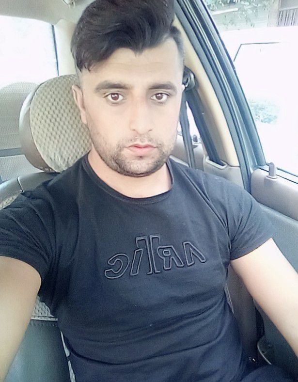 فرهاد نژندی مطلق