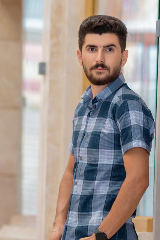 فرشاد کوهستانی