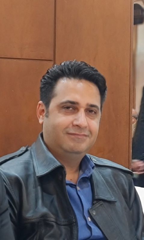 ایمان نوش آبادی