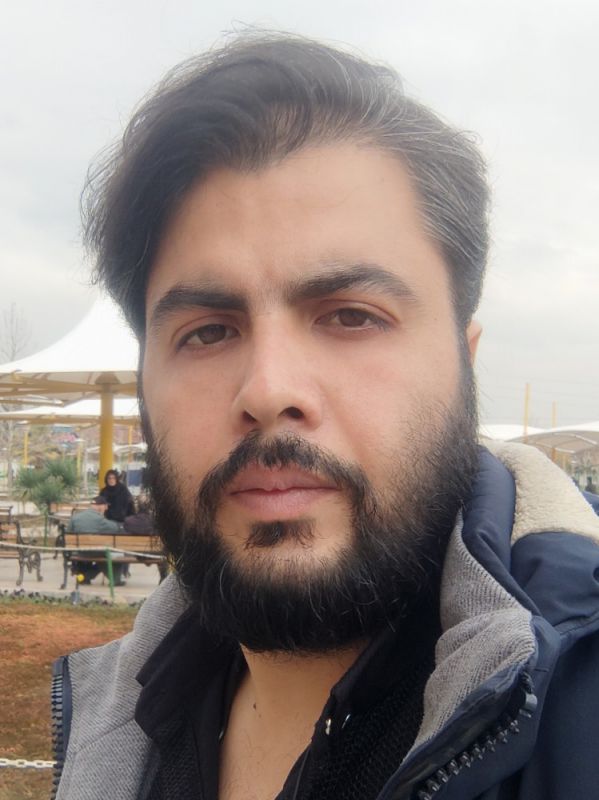 حسین صادقی