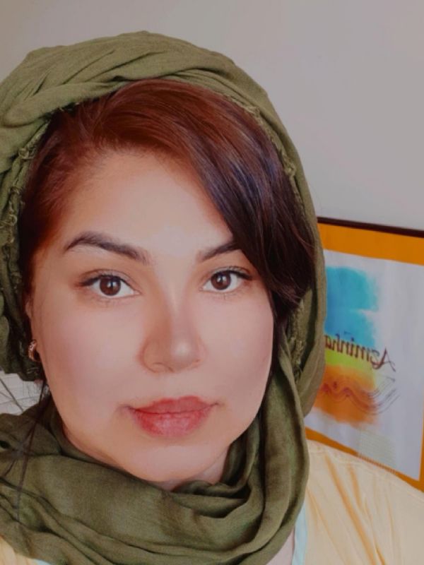 ازاده ویشکایی