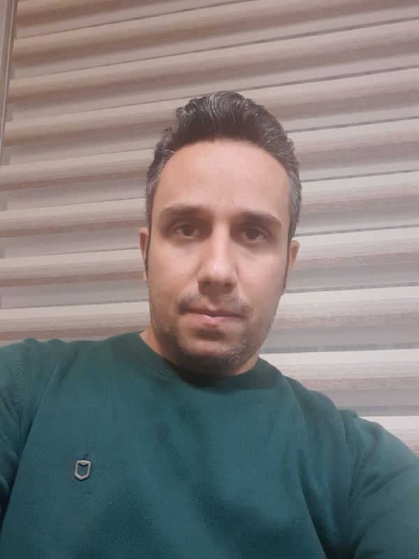 سیاوش نادم