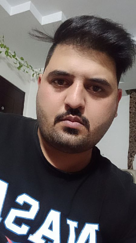 مهرداد طوبایی