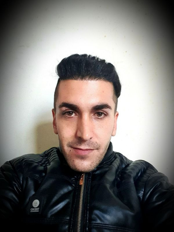جواد منصوری