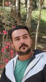 آرش باقری