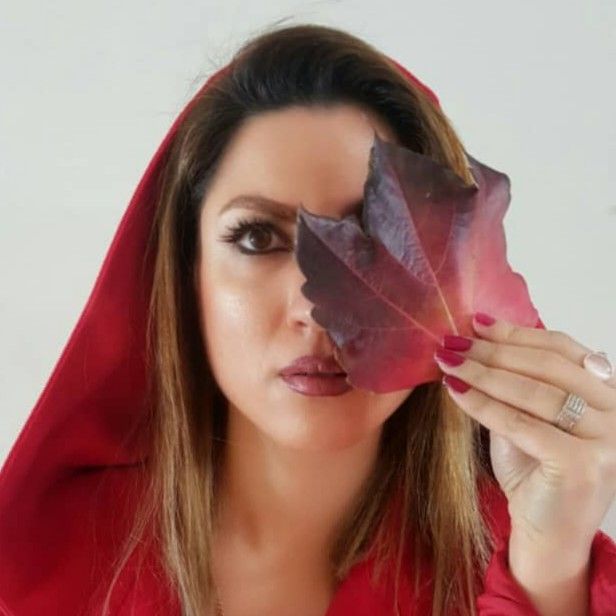 روجا پهلوان نژاد